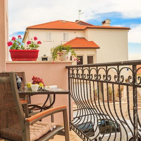La Vita E Bella Apartment هفار المظهر الخارجي الصورة